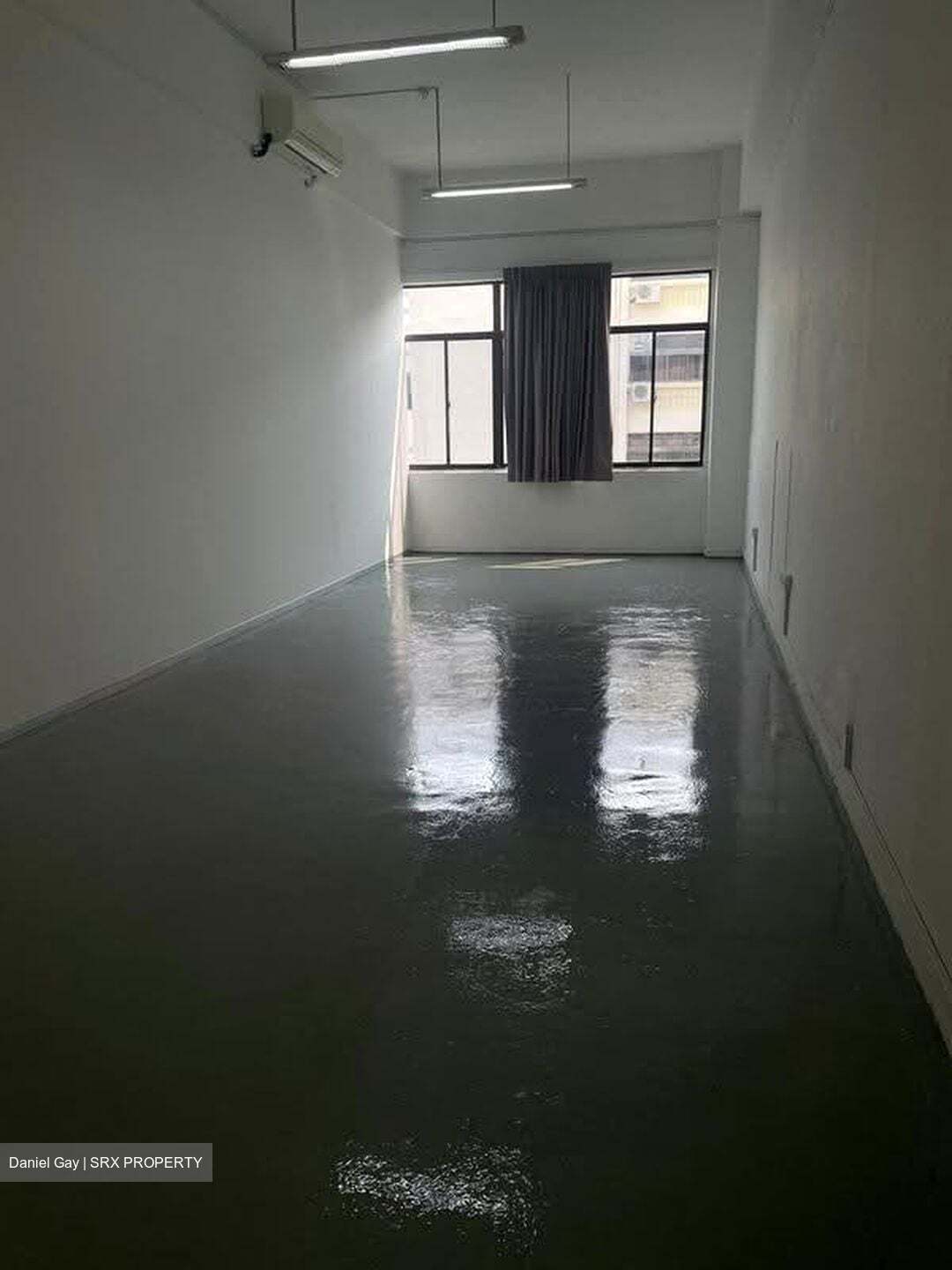Sin Cheong Building (D20), Factory #630115711